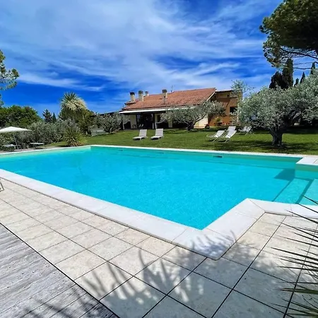 Sole Vino - Fabulous Pool - Fantastic Area - Sleeps Up To 15 Belvedere (Perugia)