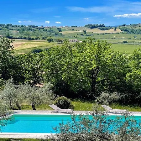 Sole Vino - Fabulous Pool - Fantastic Area - Sleeps Up To 15 Villa *