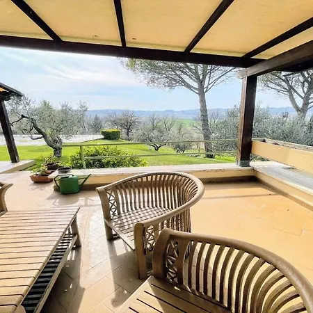 Villa Sole Vino - Fabulous Pool - Fantastic Area - Sleeps Up To 15 *