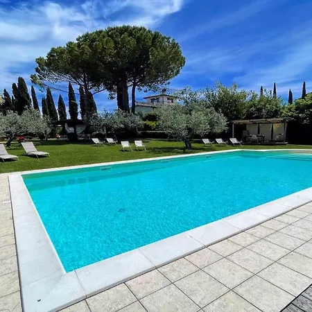 Sole Vino - Fabulous Pool - Fantastic Area - Sleeps Up To 15 Villa Belvedere (Perugia)