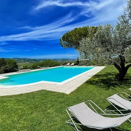 Sole Vino - Fabulous Pool - Fantastic Area - Sleeps Up To 15 Villa Belvedere (Perugia)